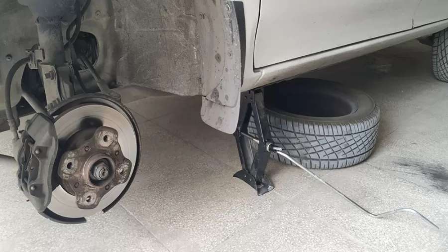 مقایسه لنت جلو پراید ایرانی با خارجی؛ کدام انتخاب بهتری است؟