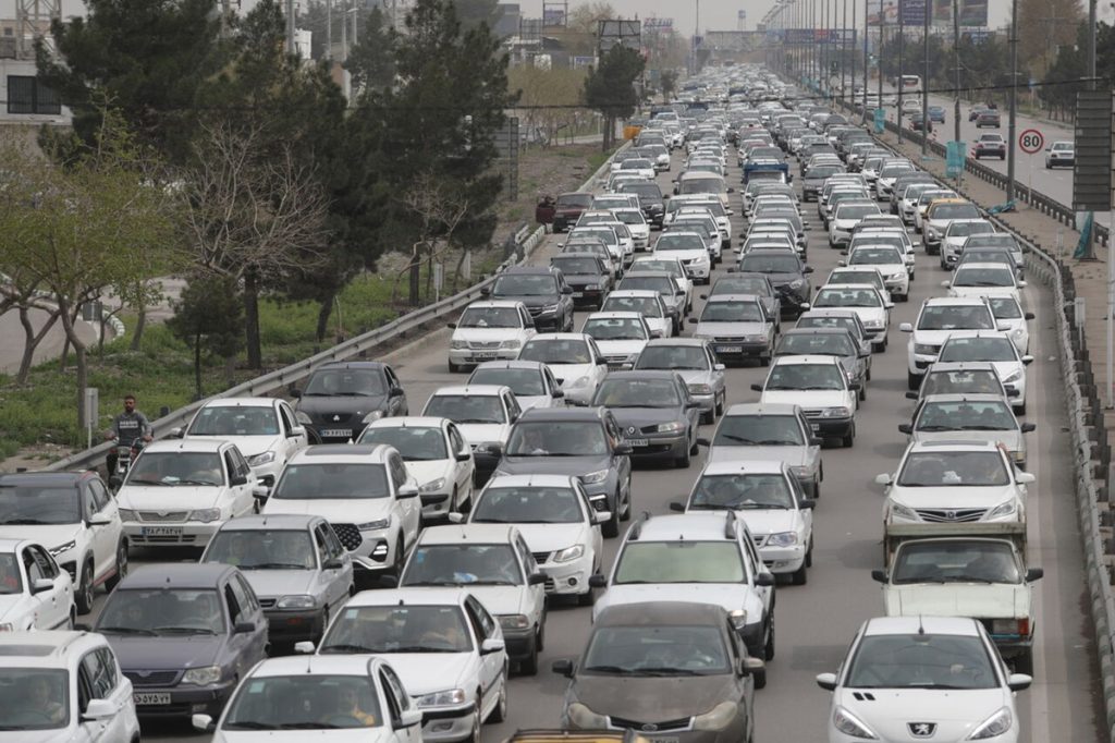 رانندگی در ترافیک